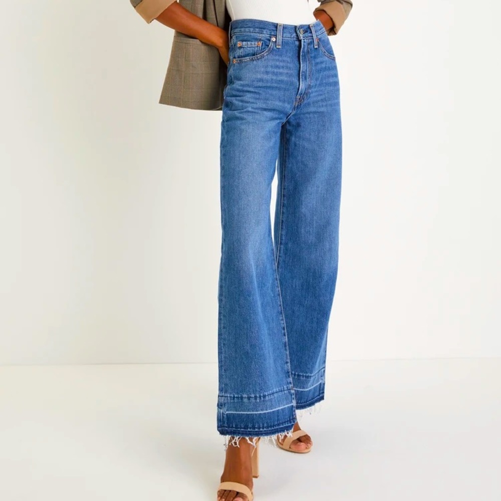 Levi’s Ribcage Wide Leg Jeans with Raw Hem